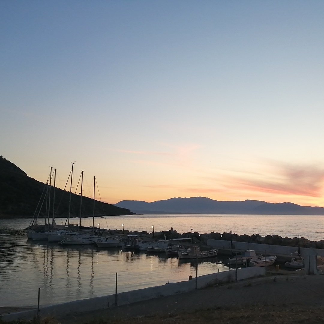 Walking trails Kalamos Island